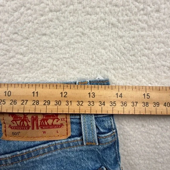 Levi's 501 Original Fit‎ Jeans Womens 27x30 Blue Denim Distressed Straight Leg - Picture 6 of 8